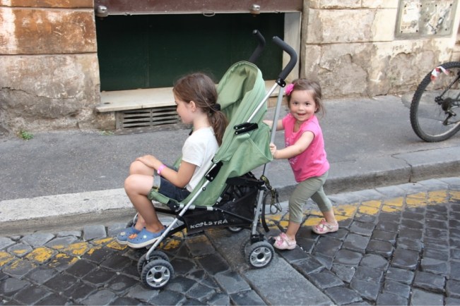 Umkehrtag - Penelope schiebt und Esmeralda wird geschoben