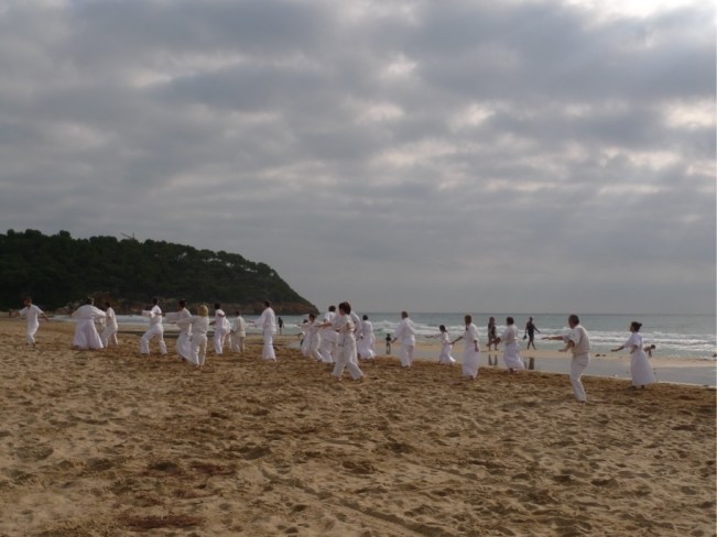 Der Strand in La Mora als Tai Chi-Kulisse