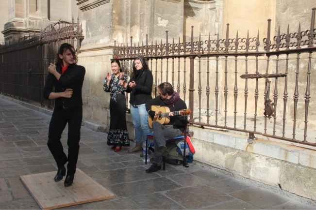 Tolle Atmosphäre: Flamenco an jeder Ecke