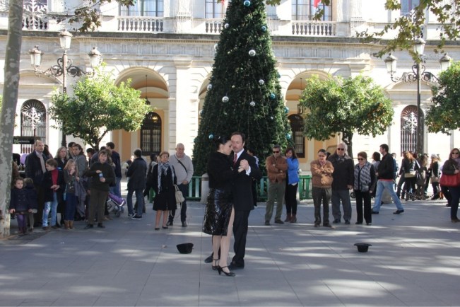 Vorweihnachtliche Stimmung: Tänzer
