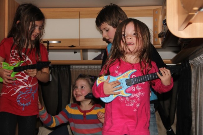 Rockkonzert von Esmeralda, Lilo, Kurt und Penelope