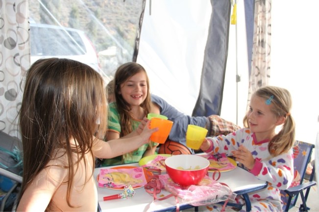 Die Pyjamaparty ist in vollem Gange 