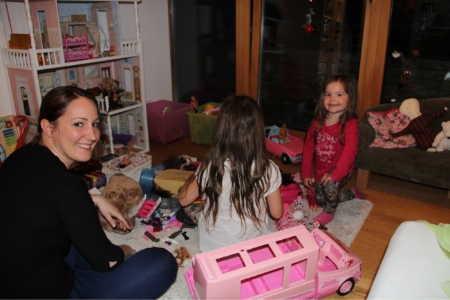 Jasmin kann es prima mit den Mädchen.