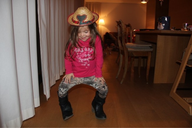 Vor dem Schlafen gehen gibt es noch eine Modeschau.